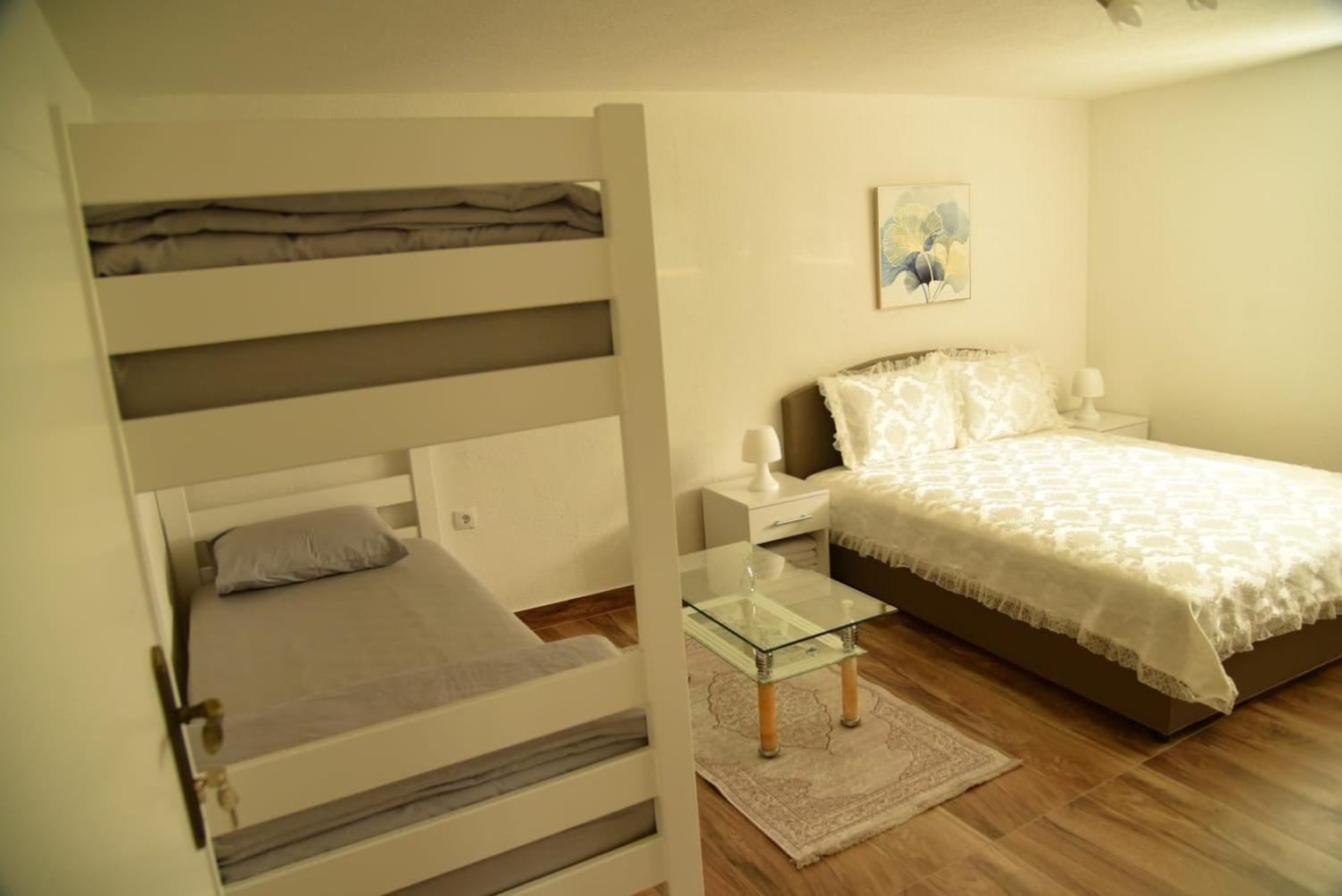 Lmm Apartmani พลาฟ ภายนอก รูปภาพ